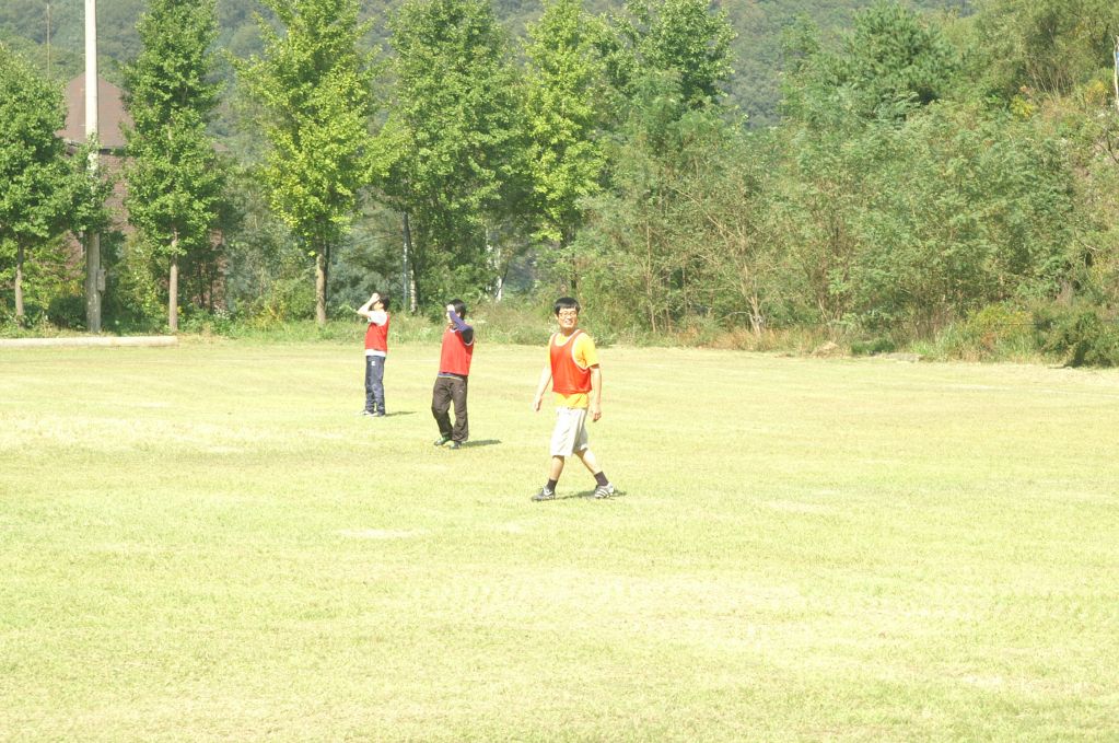 PICT0159.JPG : 2012 체육대회 - 축구